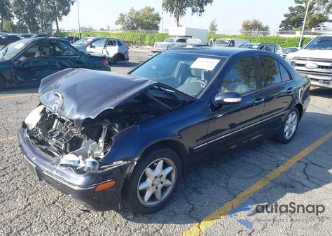 2003 Mercedes-Benz C 240 from USA, damaged, VIN WDBRF61J23F337544